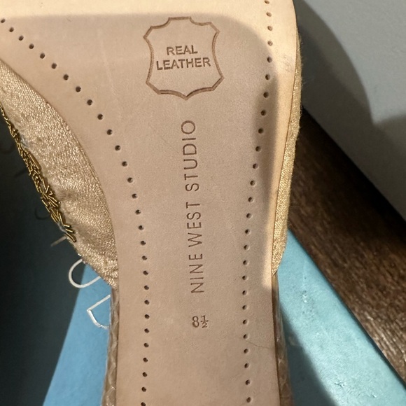 Nine West Studio Gold NWPOMPANO Heels Sandals - Picture 7 of 10